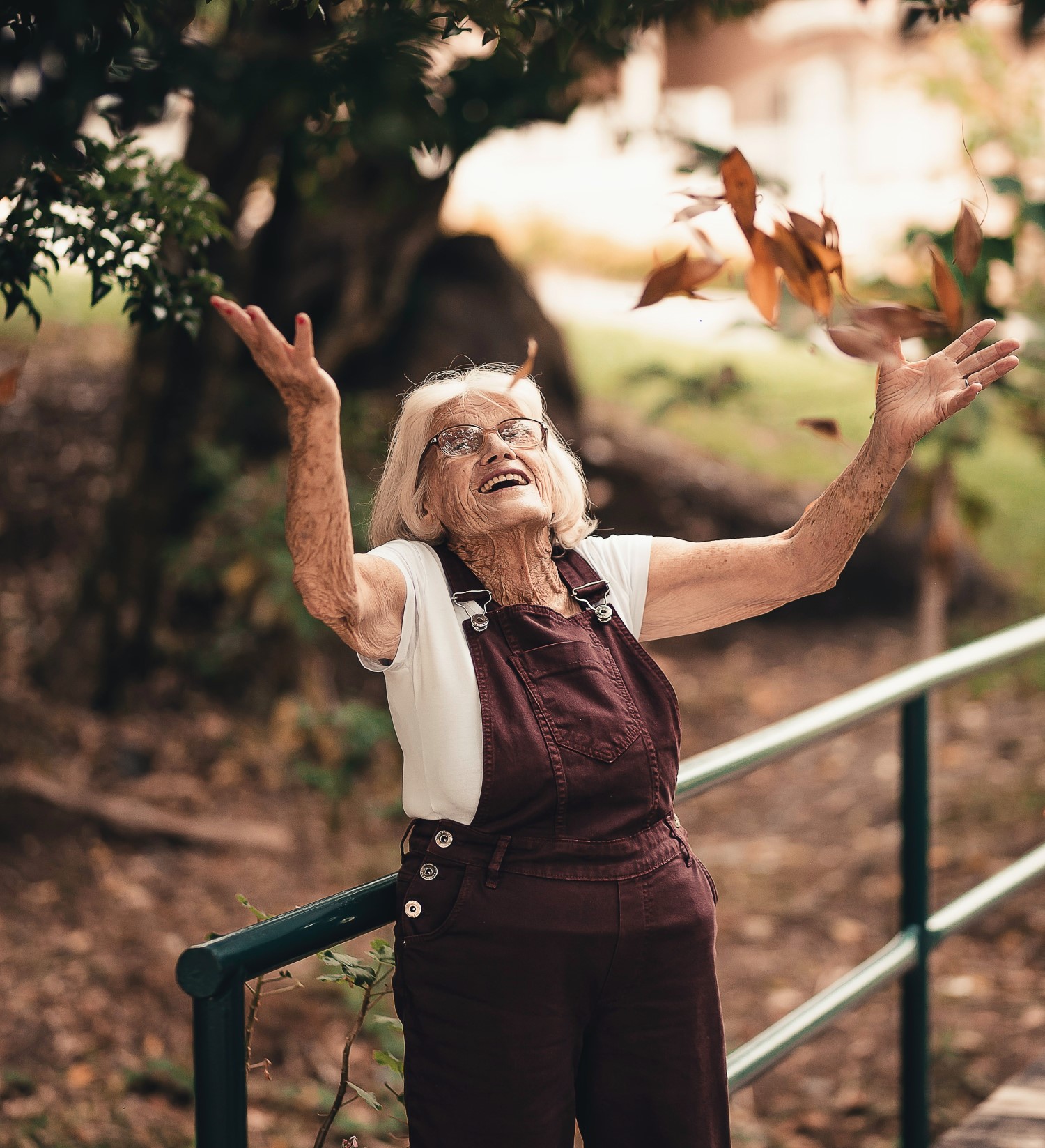 You are currently viewing “Finding Joy and Contentment in the Midst of Life’s Chaos” by Iris Fisher Smith